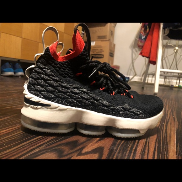 lebron 15s
